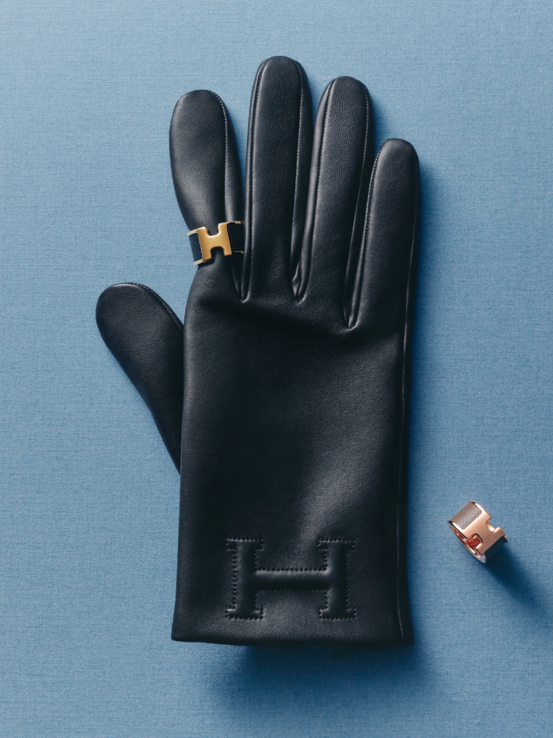 Hermès still-life campaign photographed by Valentin Abad. Image 3 of 10.