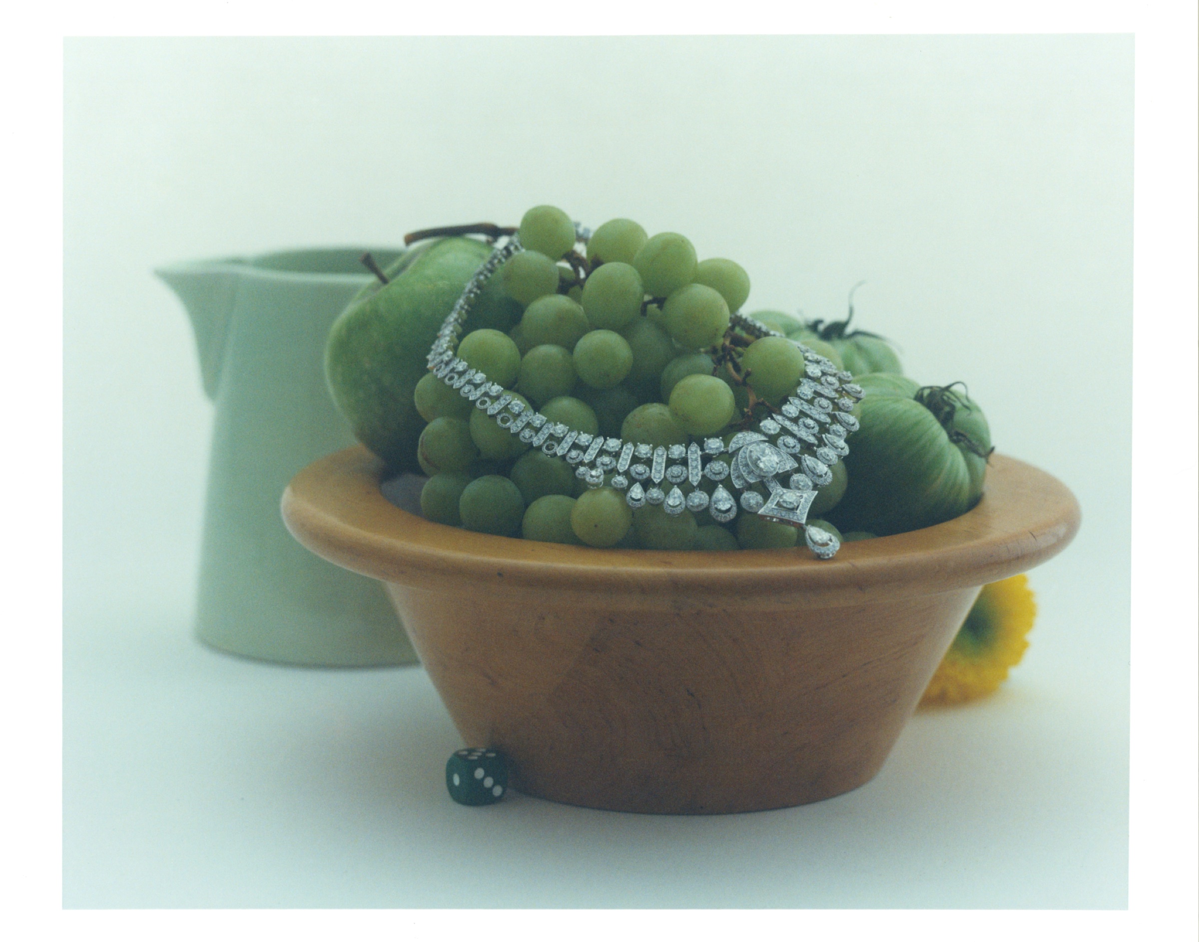 High-jewellery editorial photographed by Valentin Abad for Silhouette. Image 1 of 7.