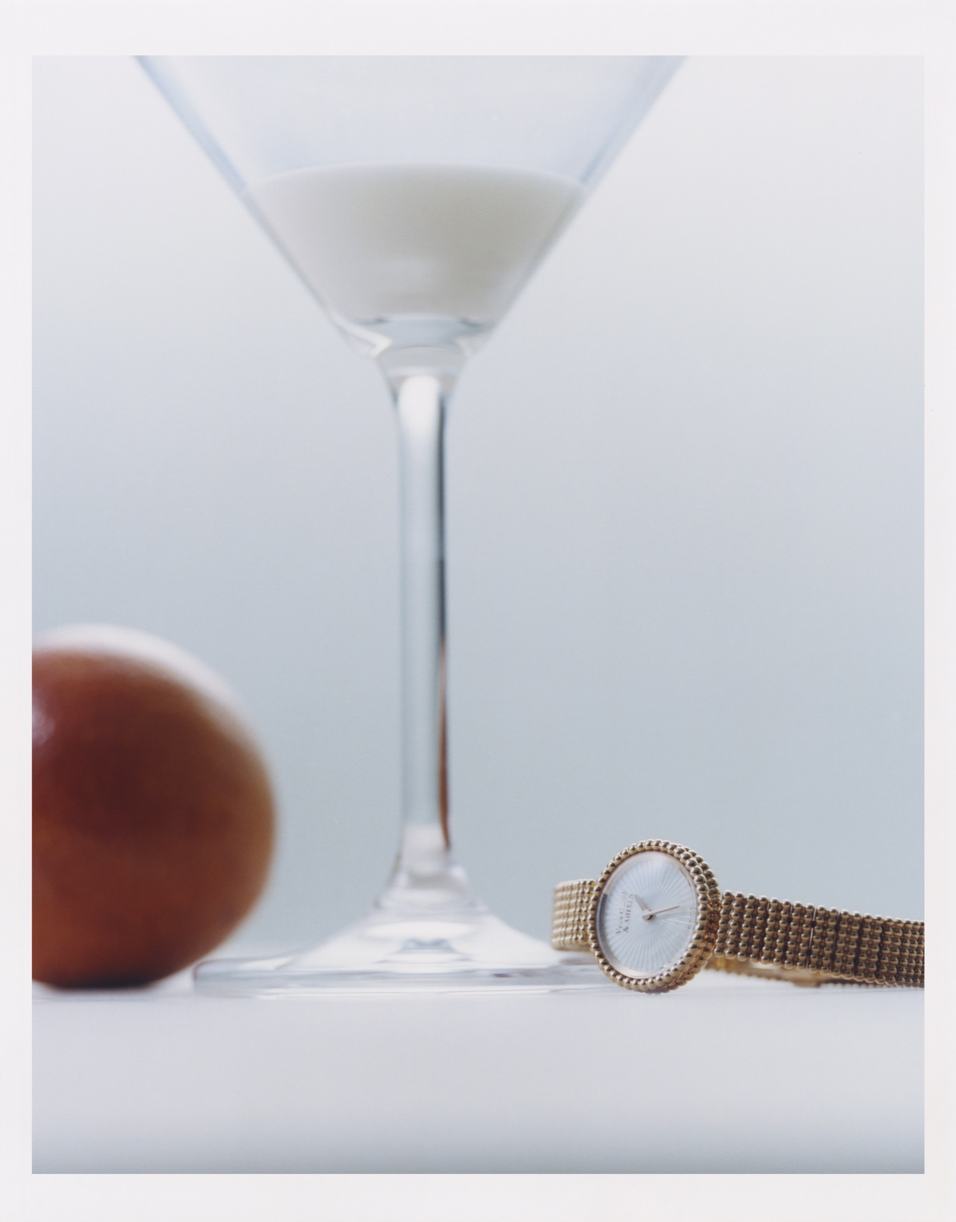 Watch still-life editorial photographed by Valentin Abad for Silhouette. Image 5 of 11.
