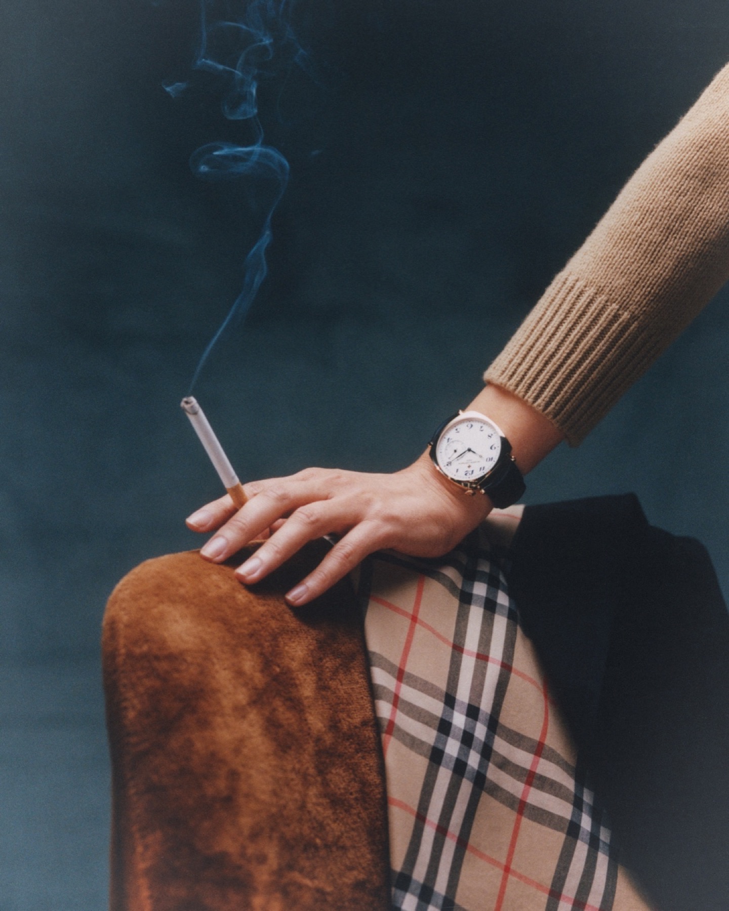 Watch still-life editorial photographed in London by Paris-based photographer Valentin Abad. Image 5 of 16.