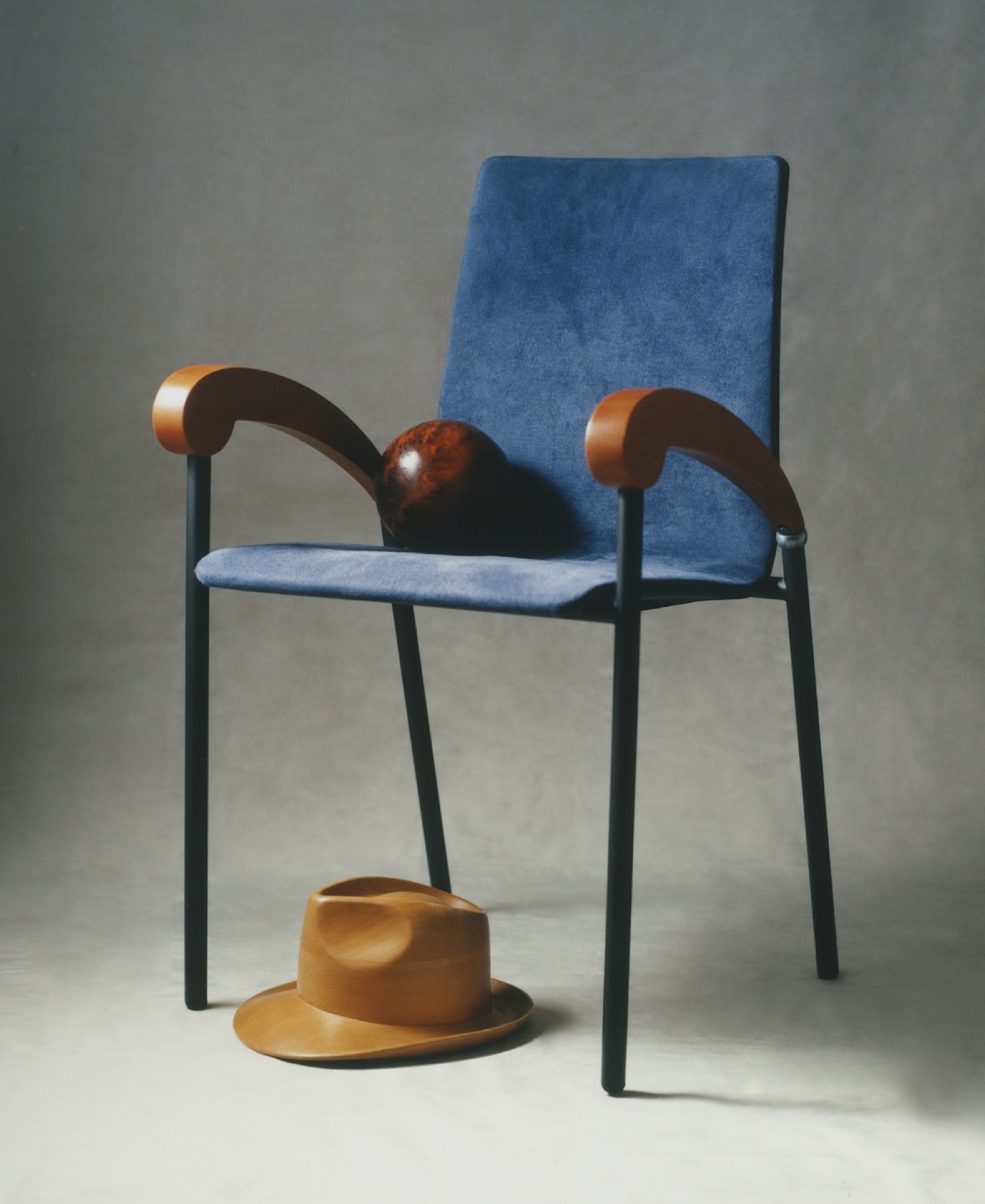 Contemporary watch and fashion still-life editorial photographed by Valentin Abad for Whatevr Magazine. Image 7 of 12.